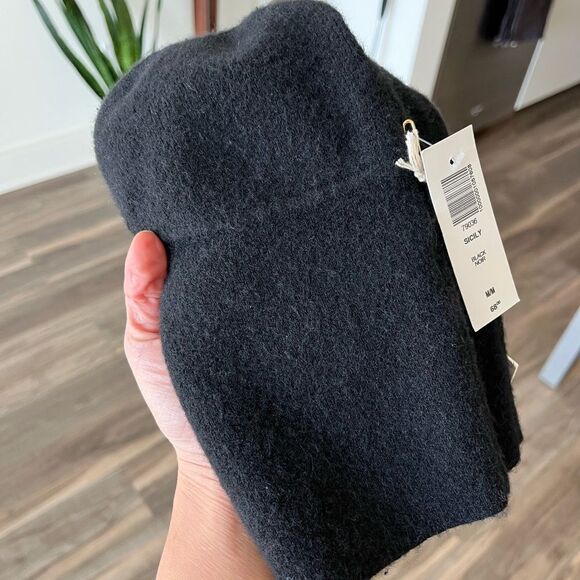 NWT Aritzia Sicily Cropped Sweater - Picture 8 of 8